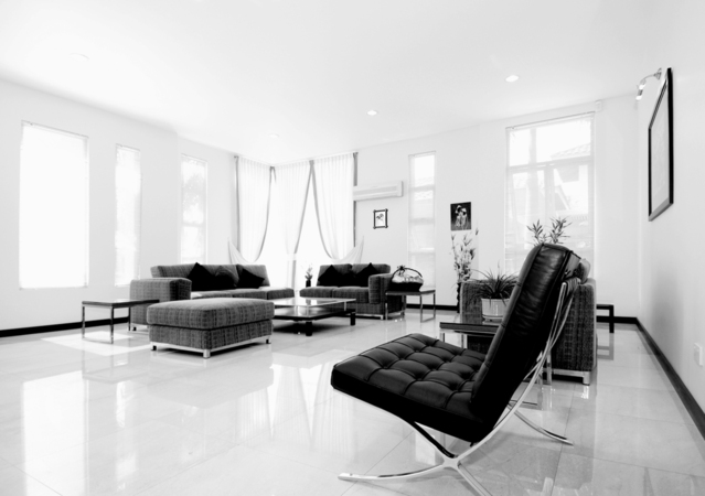 Ilustrasi Sofa Kulit | Img:freeimages.com