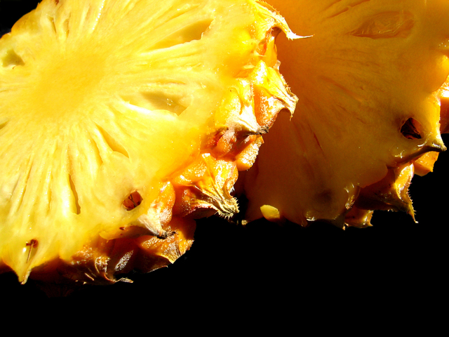 Ilustrasi Nanas | Img:freeimages.com